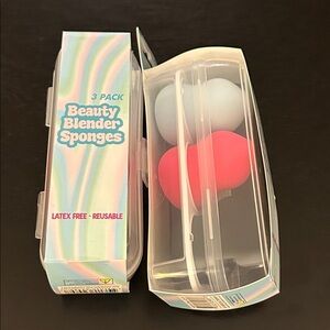 Beauty Blender Sponges 3-Pack in case Pink black blue colored New in Packaging